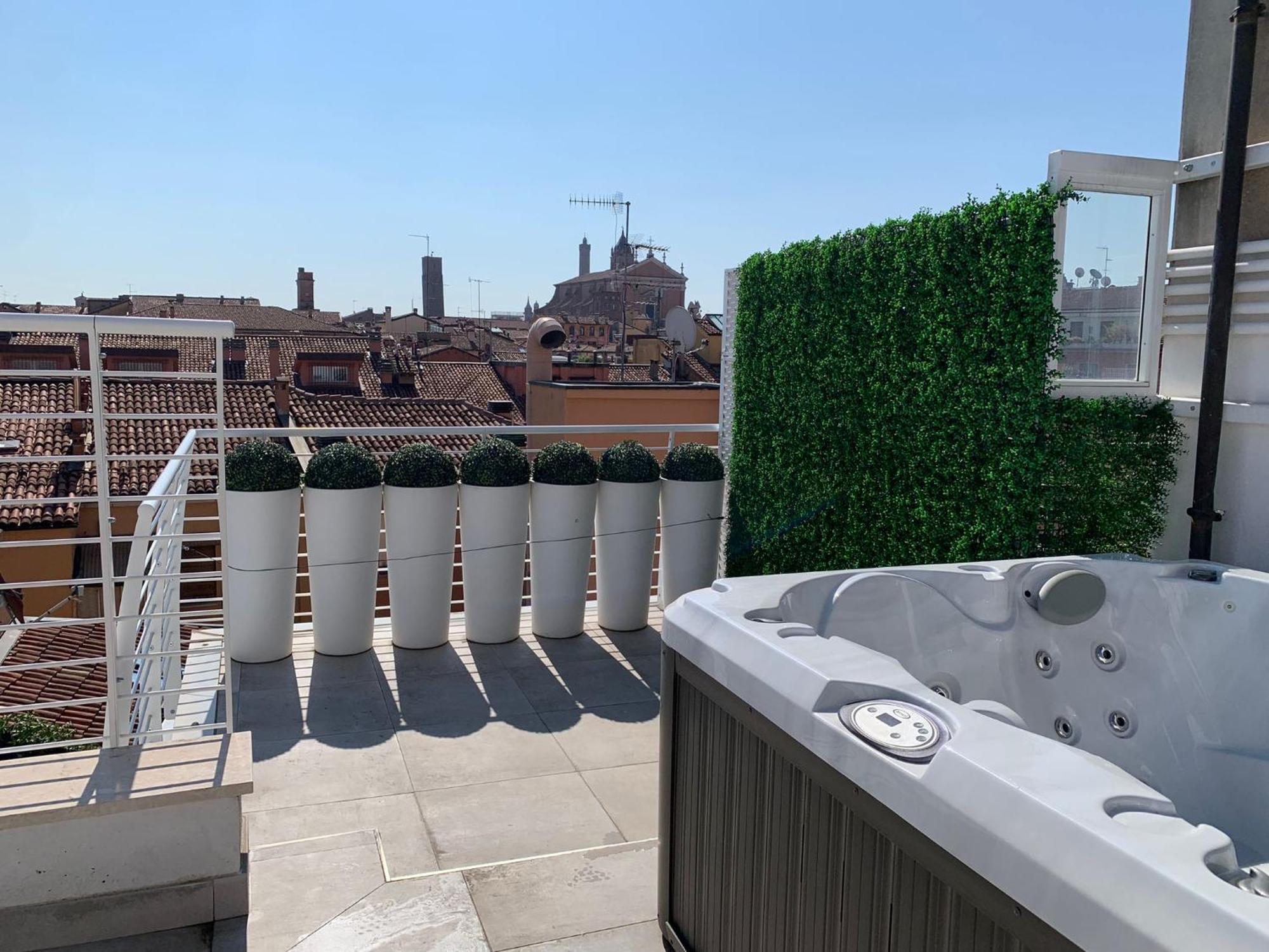 L'Attico Dell'Edera Appartement Bologna Buitenkant foto