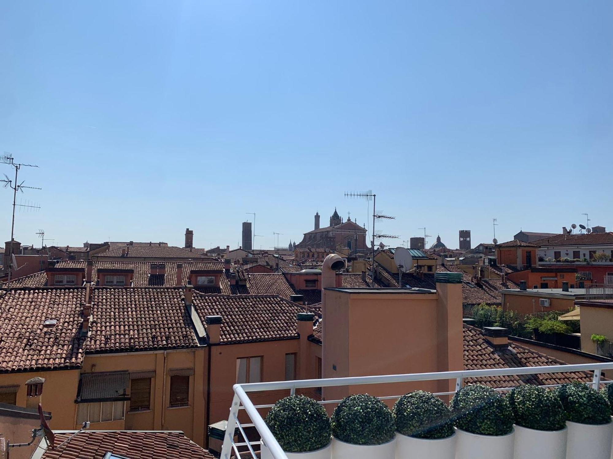L'Attico Dell'Edera Appartement Bologna Buitenkant foto