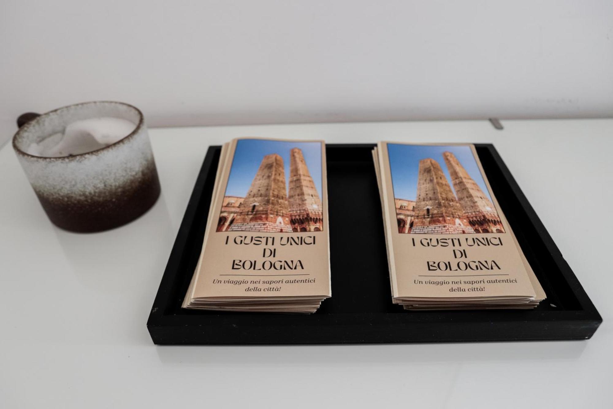 L'Attico Dell'Edera Appartement Bologna Buitenkant foto